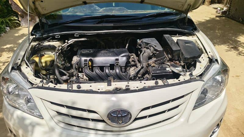 Toyota Corolla XLI 2011 11