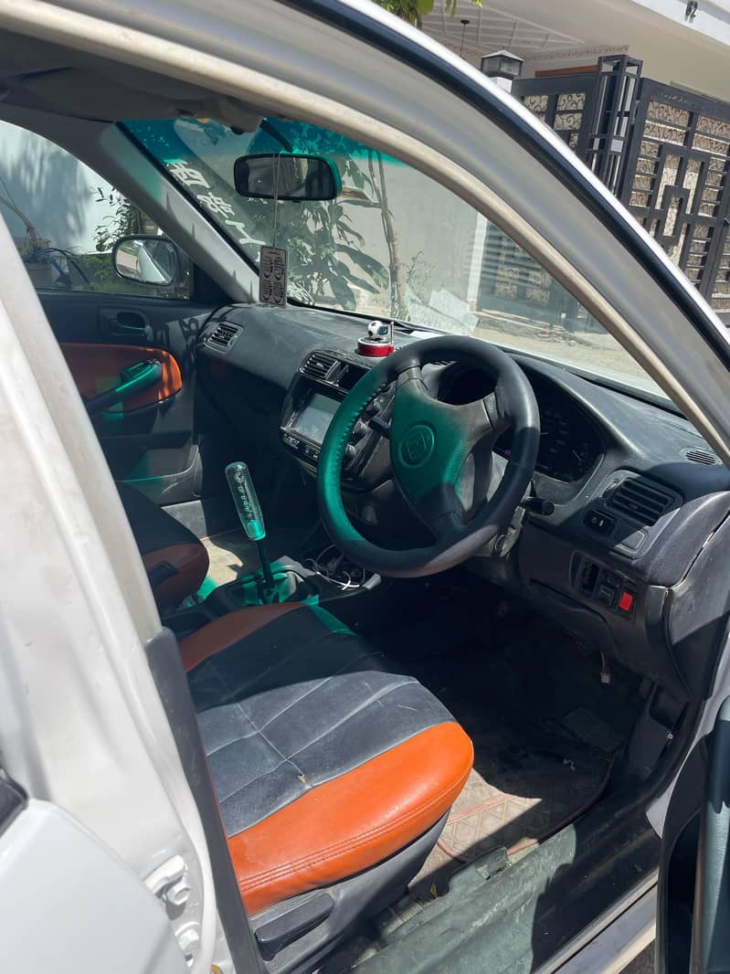 Honda Civic VTi 1998 4