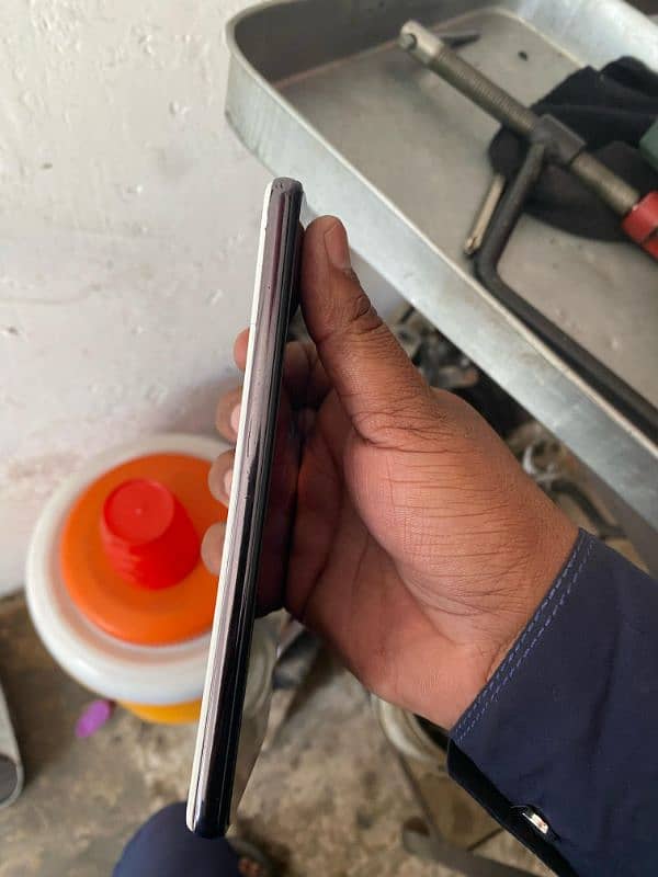 Sumsung A52 8/128 gb pta approved exchange God mobile iPhone hy ya kue 5
