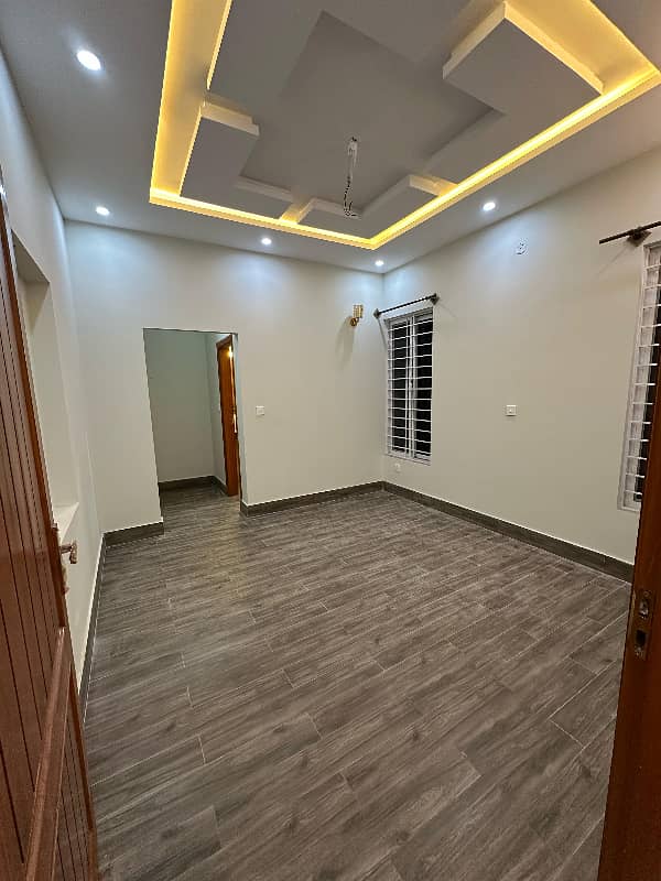 Brand New 5 Marla Corner House for Sale 3