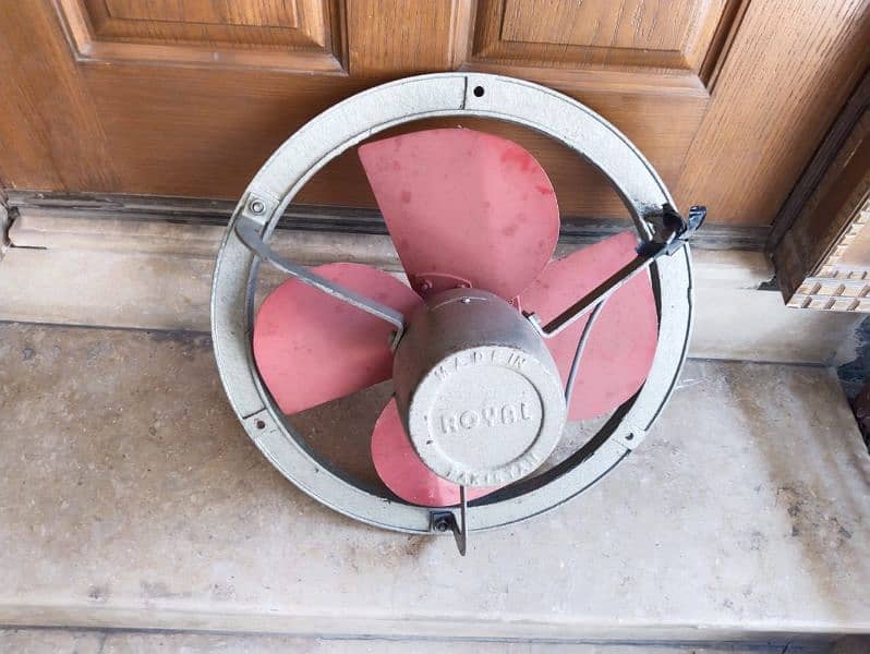 Exhaust fans for sale 9