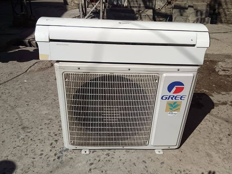 Gree Ac 1.5 ton G 10 model invertor Lush condition 5