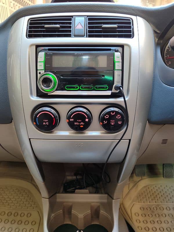 Suzuki Liana RXI VRUV 2009 7
