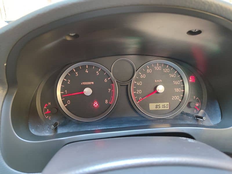 Suzuki Liana RXI VRUV 2009 9