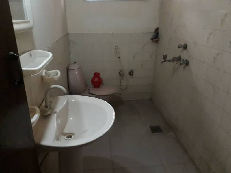5 Marla Independent House Available For Silent Office 3