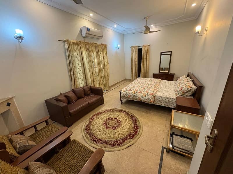 1 Kanal Beautiful Upper Portion Available For Family 0