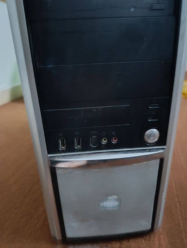 asalaam i am selling my gaming pc 0
