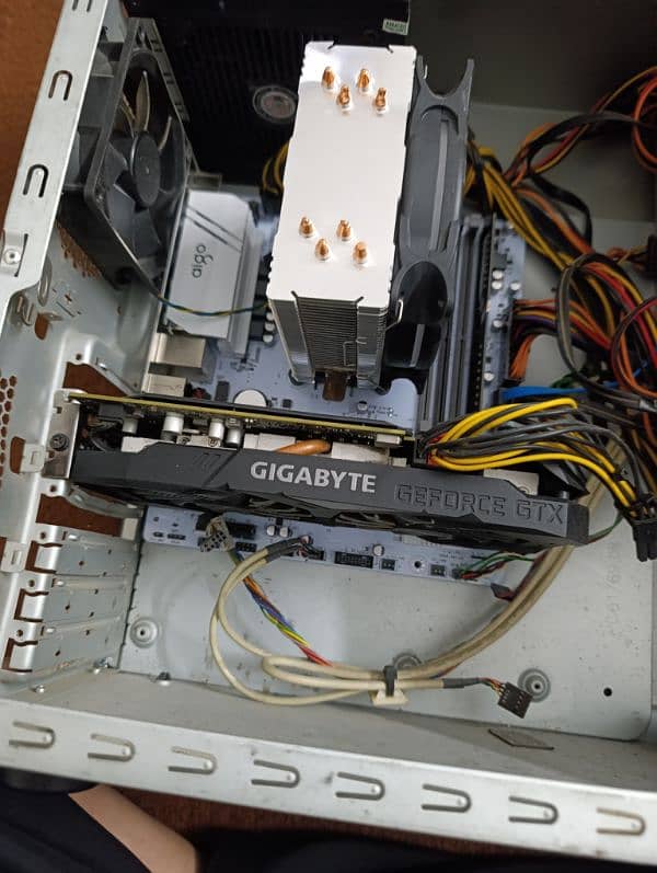 asalaam i am selling my gaming pc 1