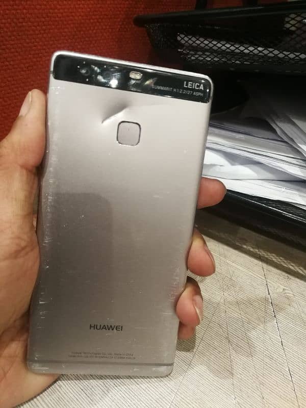 Huawei P9 Official dual sim box 0