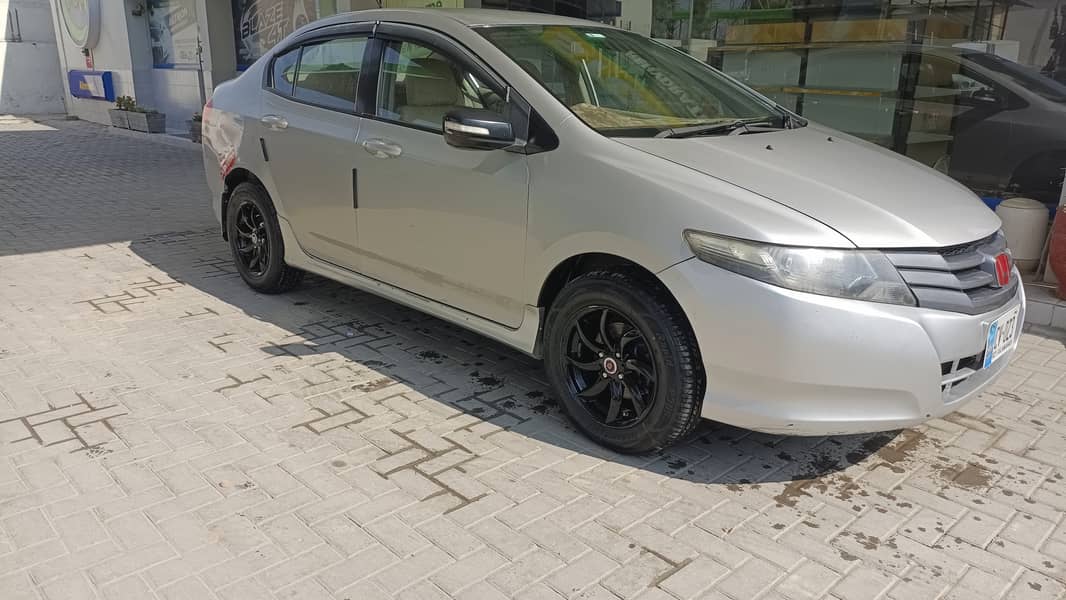 Honda City Aspire 1.5 Manual IVTEC 2014 6