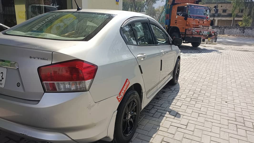 Honda City Aspire 1.5 Manual IVTEC 2014 1