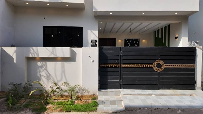 Ready To Buy A Prime Location House 7 Marla In Punjab Small Industries Colony 0