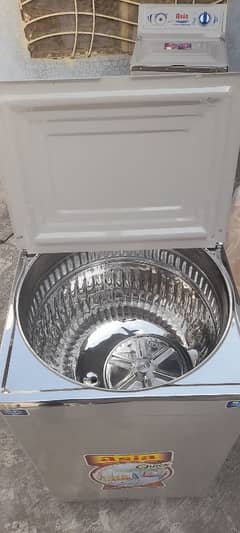 Washing machine and dryer machine