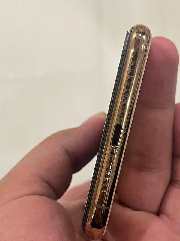 iPhone 11 pro max Pta approved 2