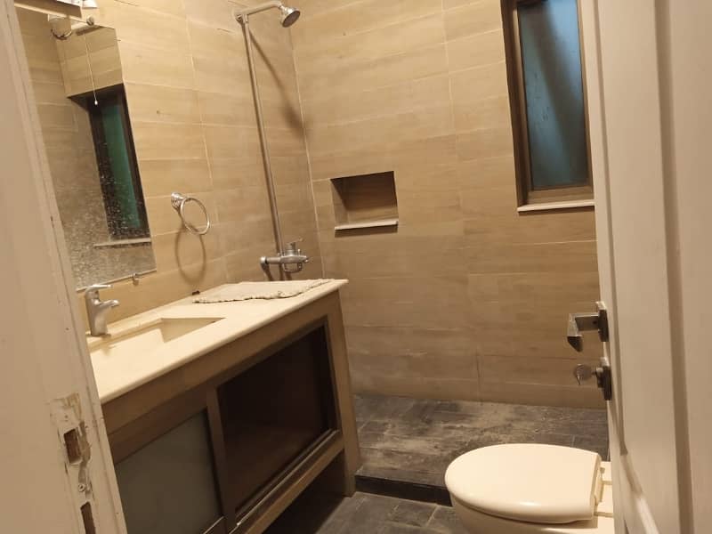 Beautiful Independent Ground Portion For Pakistani Or Foreigners Fully Furnished ,Also Lawn 5
