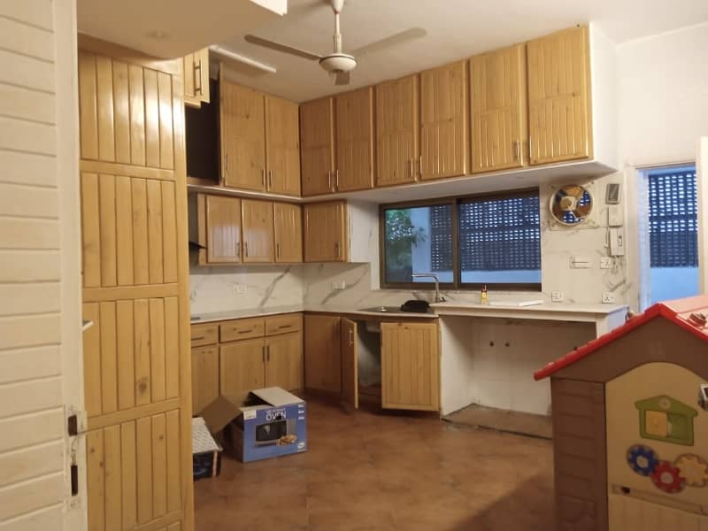 Beautiful Independent Ground Portion For Pakistani Or Foreigners Fully Furnished ,Also Lawn 10