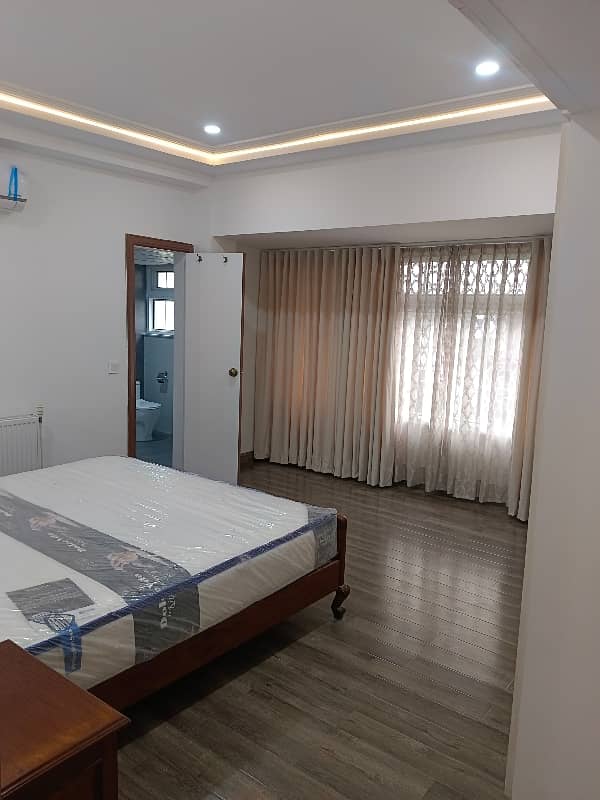 Beautiful Fully Of Natural Light Independent Fully Furnished Upper Portion With Tarrce For Foreigners 0