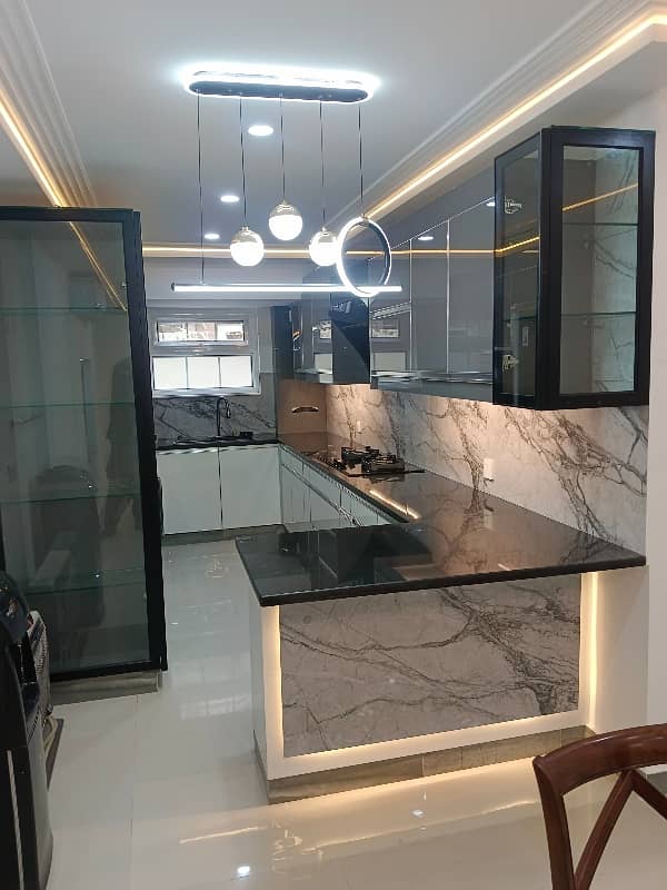 Beautiful Fully Of Natural Light Independent Fully Furnished Upper Portion With Tarrce For Foreigners 8