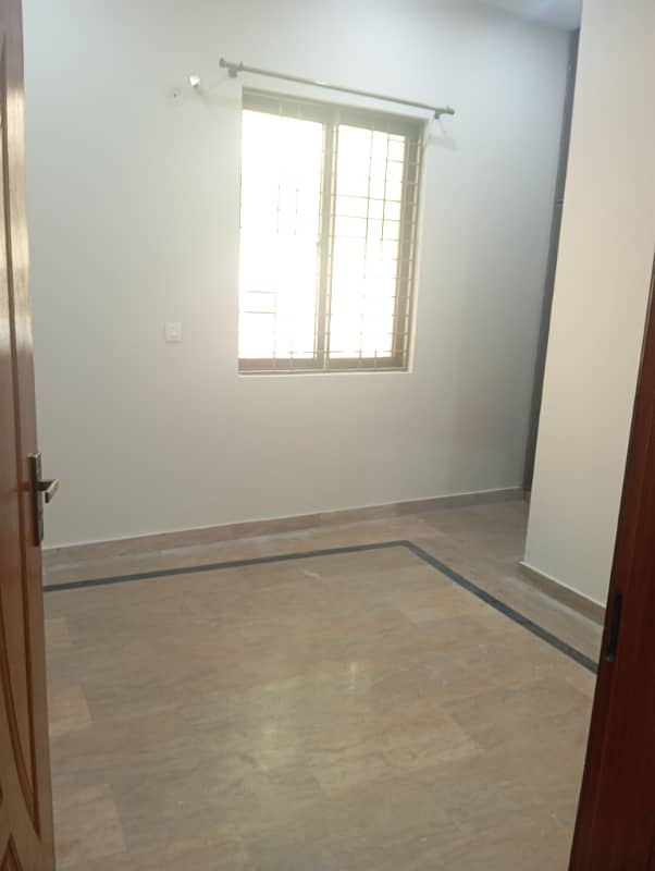 Lower Portion For Rent 2bad Attach Bathroom TV Launch Kitchen Marble Flooring Wood Wark 4