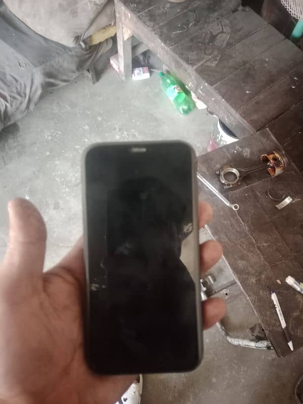 iphone 11 factory unlock water pack 1