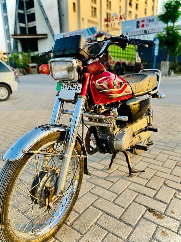 Honda 125   {2019} model 9