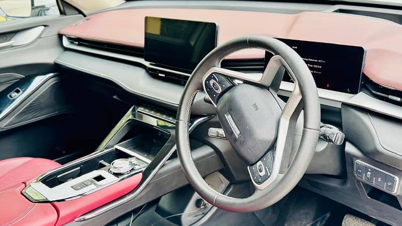 Haval H6 HEV  WHITE WITH RED 15