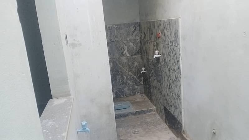 2.5 Marla Double Storey House On Installments Kahna Nau Near Ferozpur Road Lahore 5