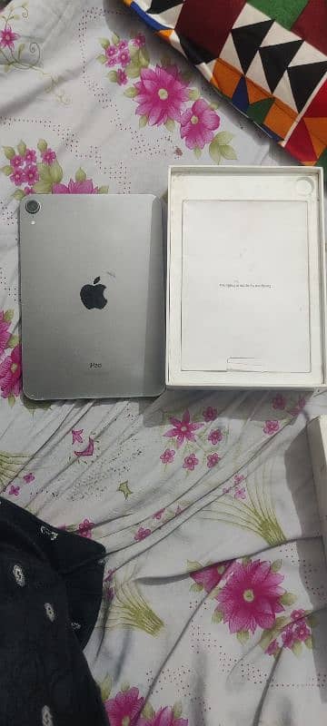Ipad Mini 6 For Sell 9
