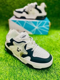 Casual Woman's fabric sneeker | Available in multiple sizes | 1 Pcs