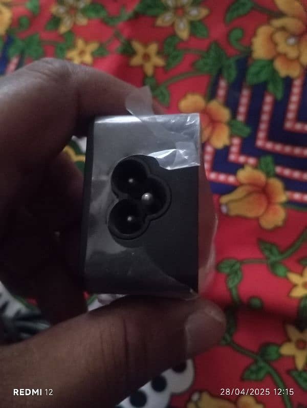 laptop type C charger 65 W 2