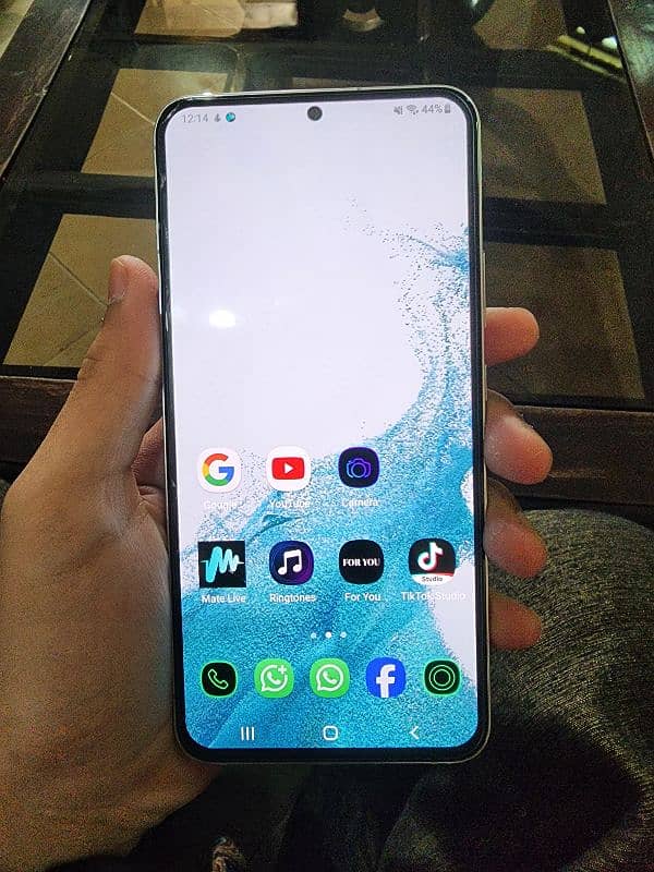 Samsung Galaxy S22 Plus 8/128 NoN PTA 6