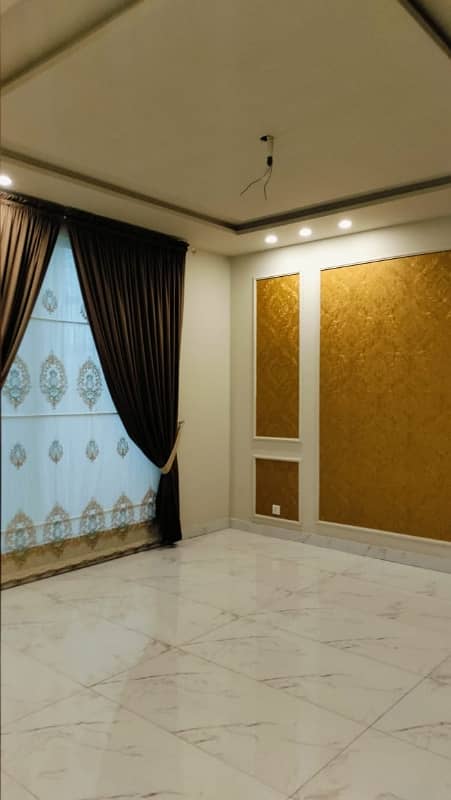 Ready To Buy A House In Bahria Town - Sector C Lahore 0