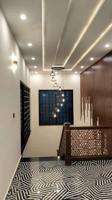 Avail Yourself A Great 5 Marla House In Bahria Town - Sector C 7