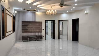 10 Marla House In Stunning Bahria Town - Sector C Is Available For rent