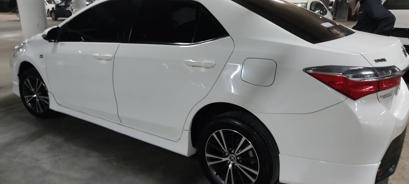 Toyota Corolla Altis X Automatic 1.6 2022 7