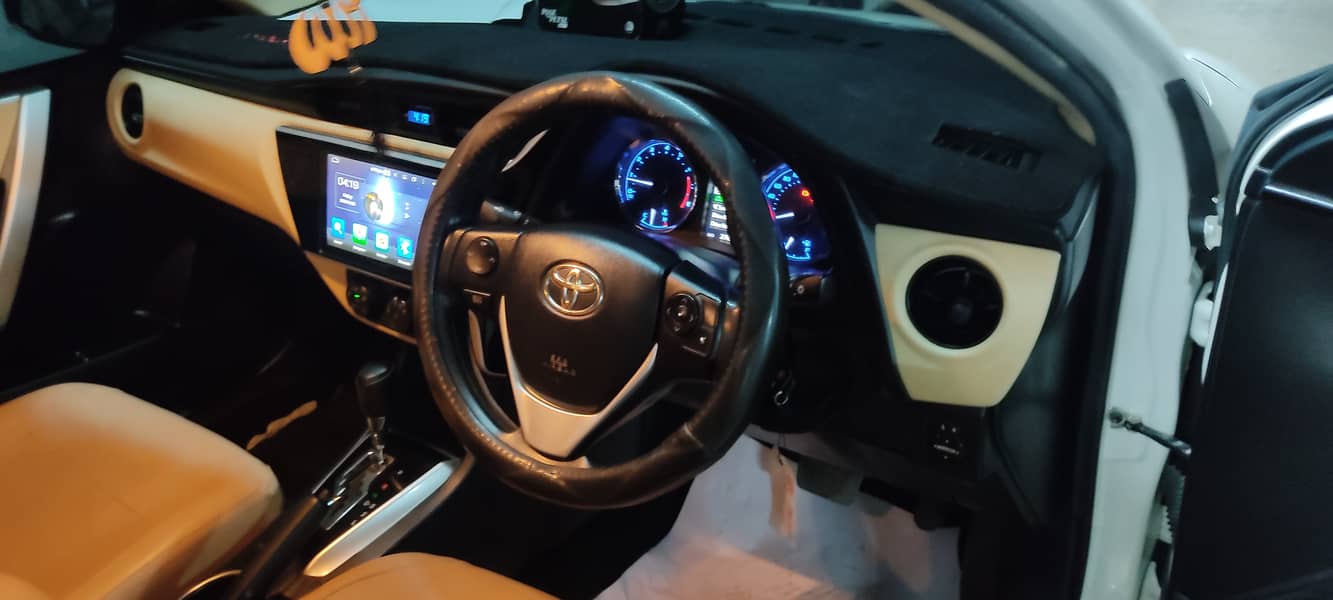 Toyota Corolla Altis X Automatic 1.6 2022 12