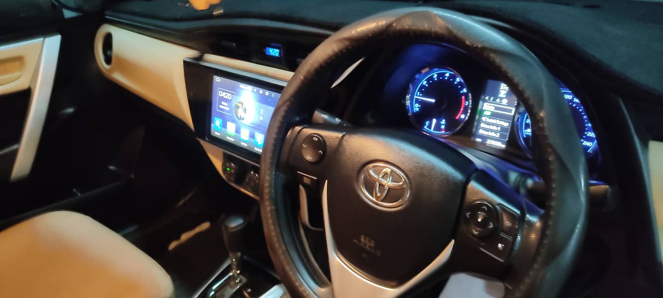 Toyota Corolla Altis X Automatic 1.6 2022 13