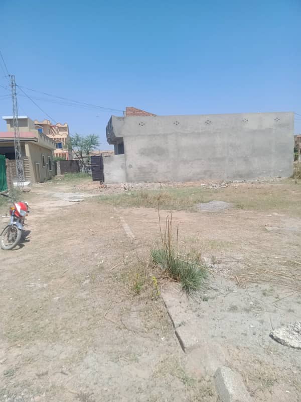 5 Marla beautiful plot in adyala road 4