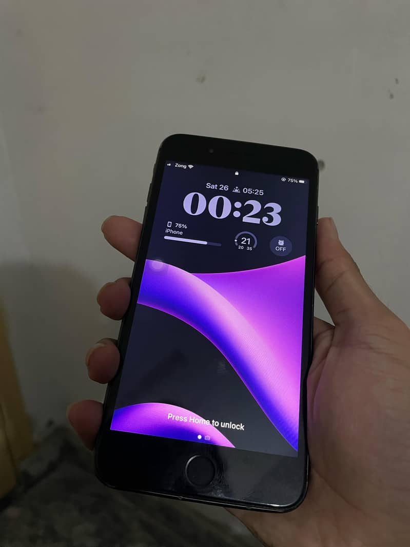 iPhone 8 Plus PTA 0