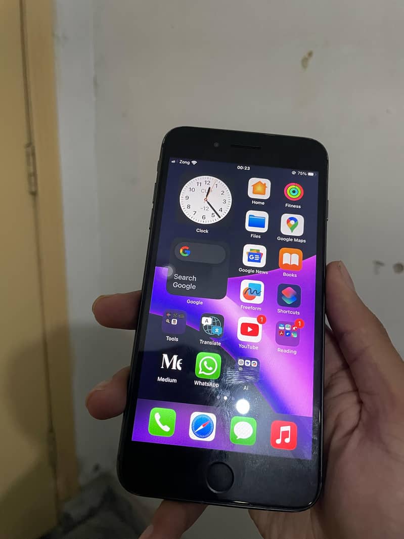 iPhone 8 Plus PTA 1