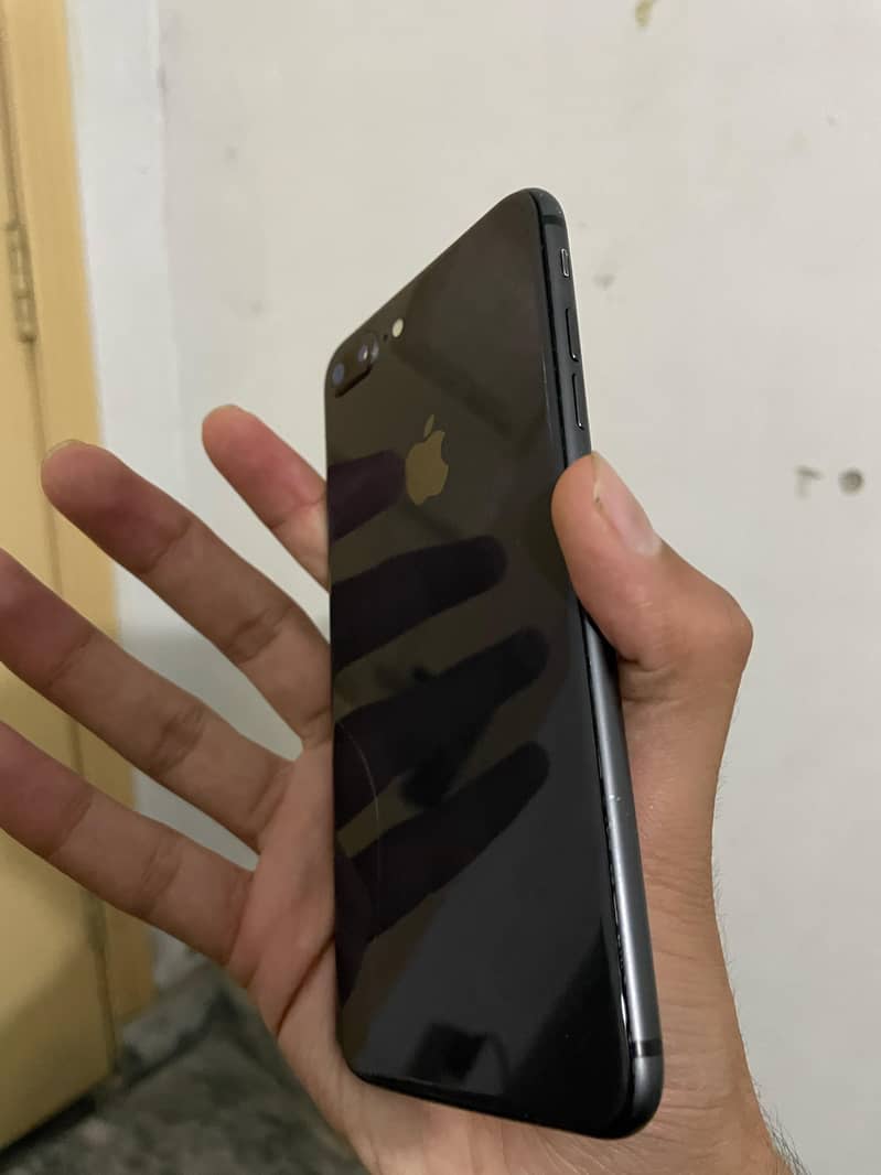 iPhone 8 Plus PTA 2