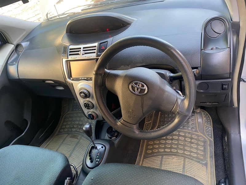 Toyota Vitz 2007 18
