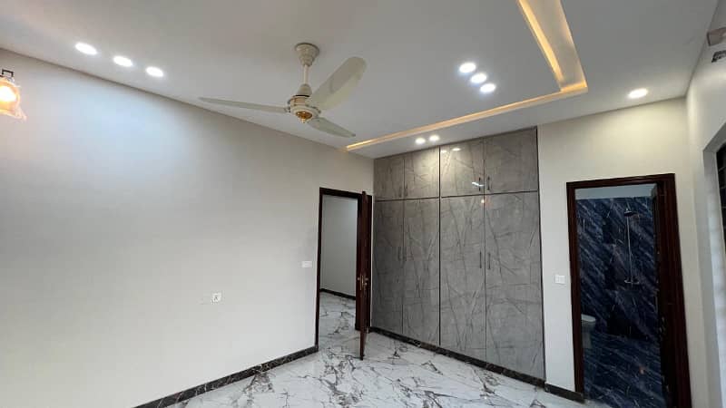 5 Marla Modern Design House is for Sale in Bahria Orchard Eastern Extension Block 16