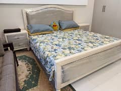 urgent sell new bed set
