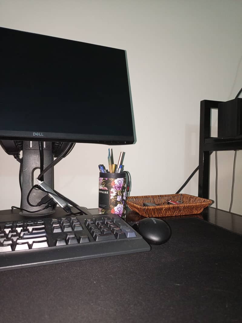 Gigabyte - i7 1100 - 16GB - GTX msi 1070 1