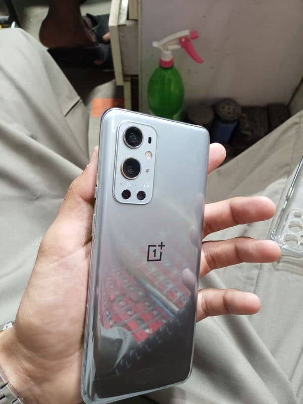 One Plus 9pro 256Gb Non Pta Exchange possible with iphone 1