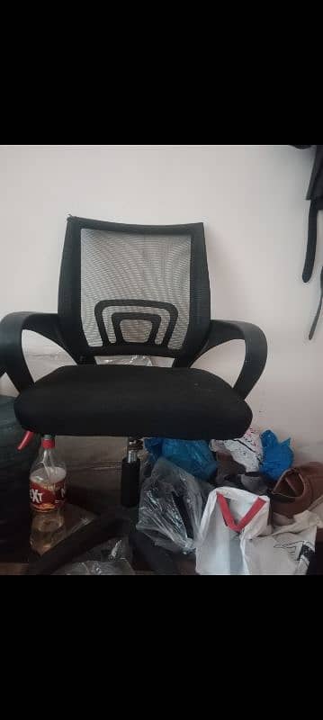 Revolving chair for sale 0