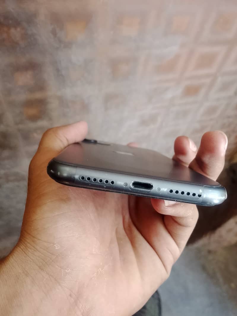 iphone 11 pta 1