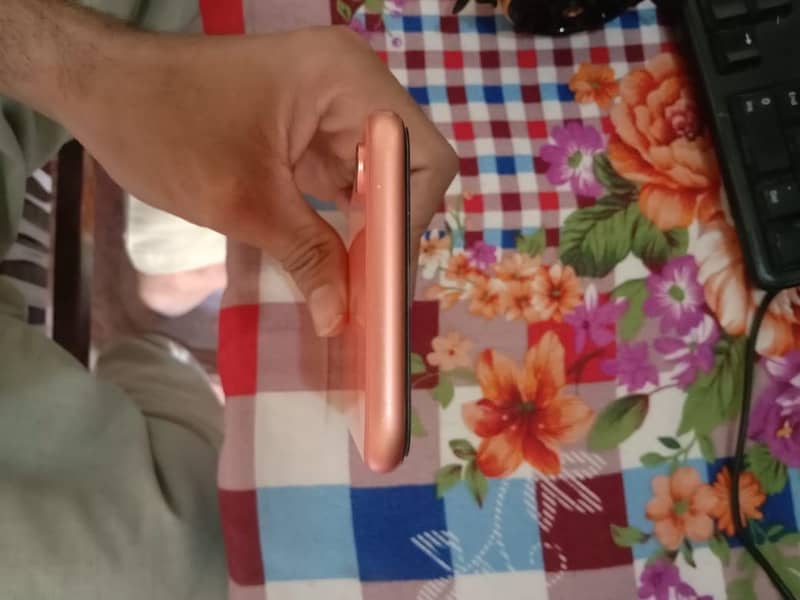 I phone xr 6