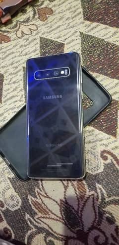 Samsung S10